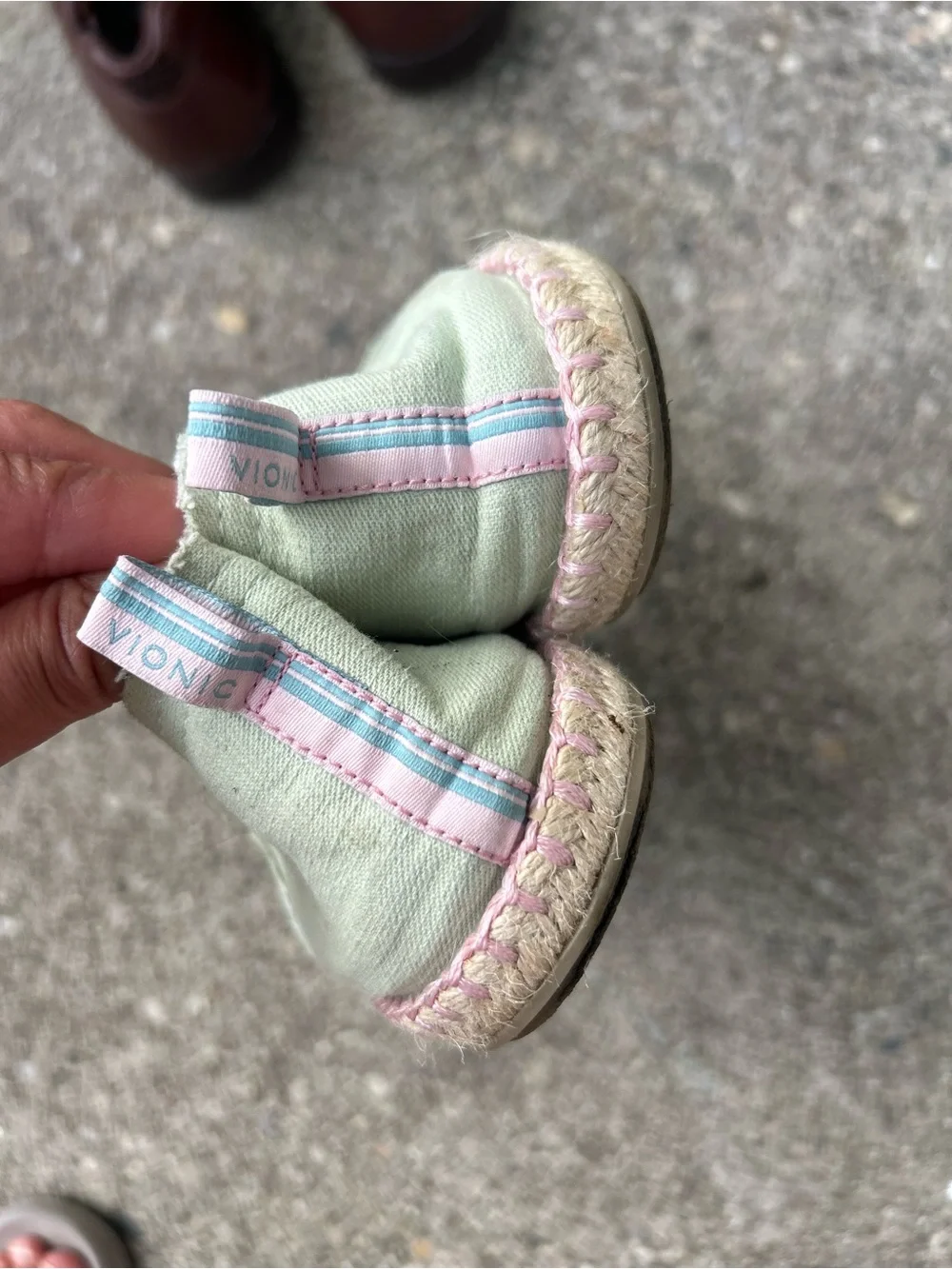Vionic Beach Laguna Mint Green Canvas Slip-On Espadrilles Size 8